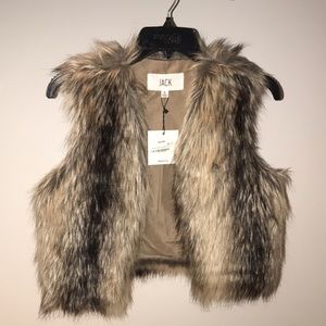 Bevello Jack Cropped fur vest